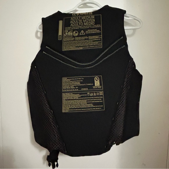 HYPERLITE WOMEN’S VEST USCG APPROVED BLACK GRAY MEDIUM CERTIFIED SAFETY MARINE - Picture 9 of 10